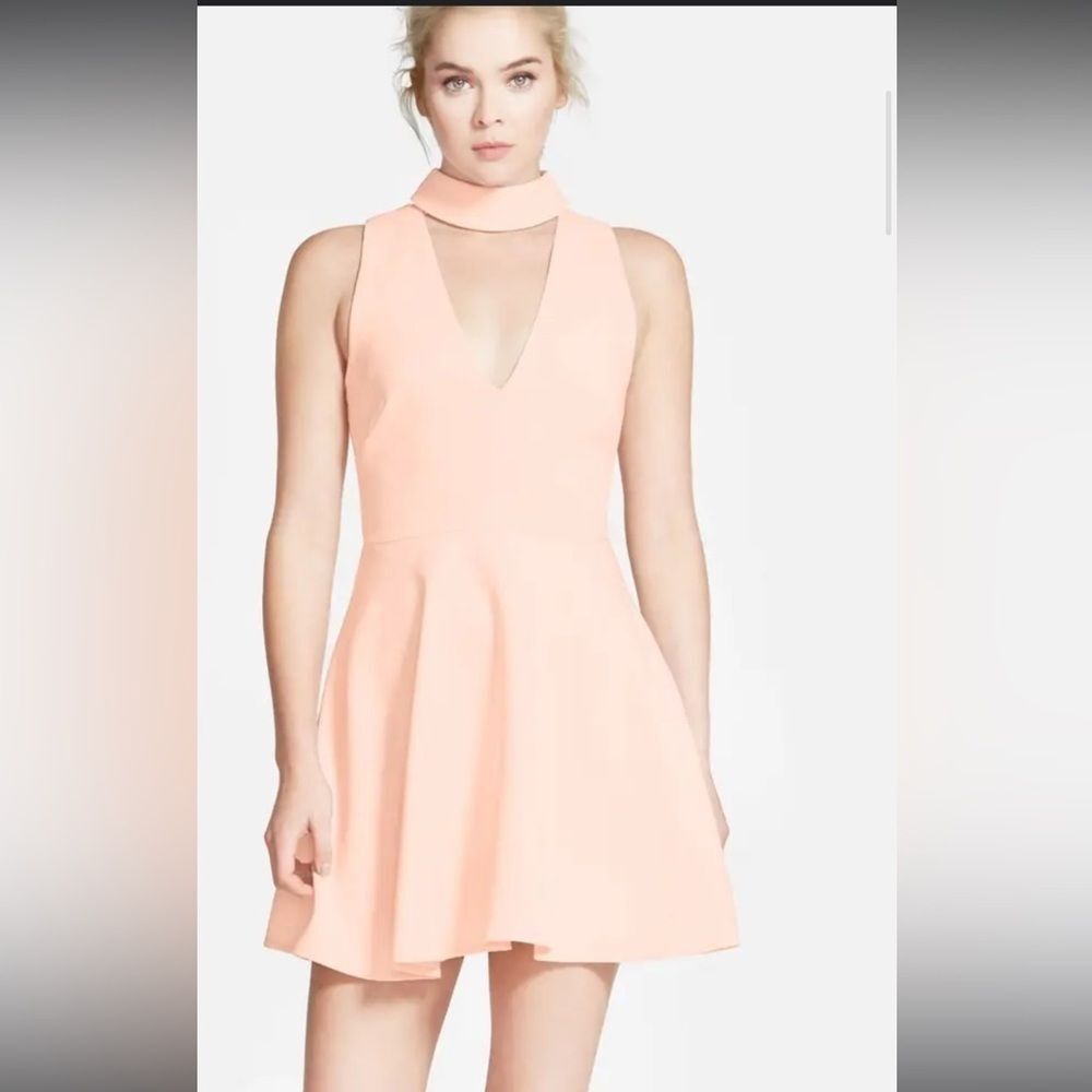 C/MEO Collective Nude Blush Elegant fit & flareHalter Mini Dress XS